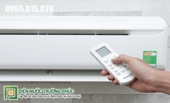 Các phím chức năng trên điều khiển điều hòa